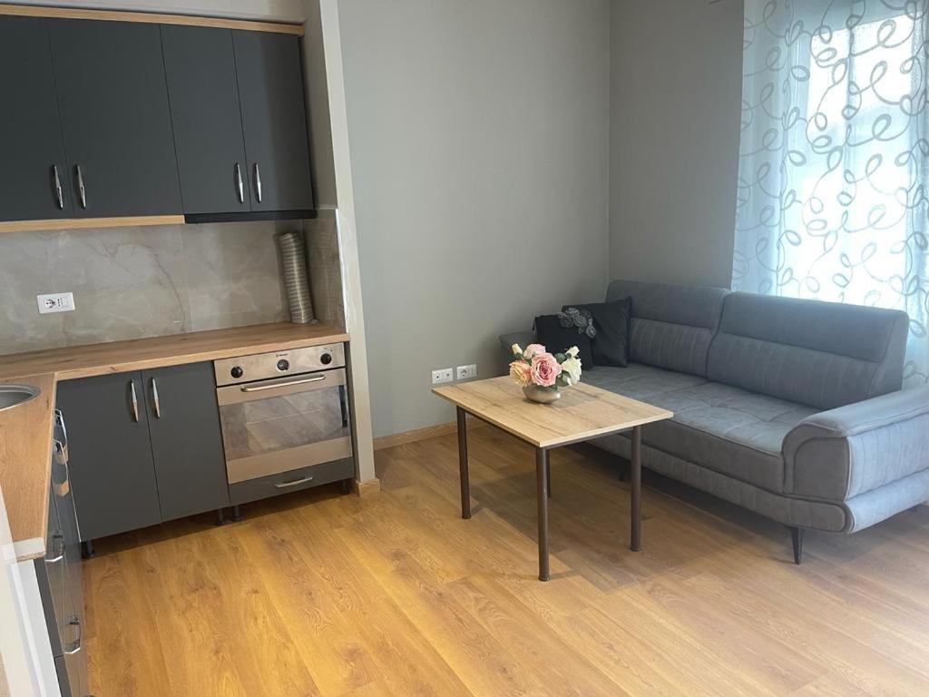Olympic Tirana Appartement Buitenkant foto
